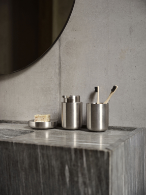 Zone Denmark Ume Toothbrush Mug