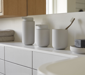 Zone Denmark Ume Toothbrush Mug