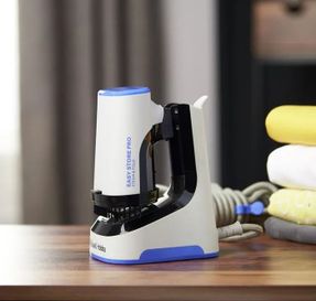 Russellhobbs Steam Genie Easy Store Handheld Clothes Steamer
