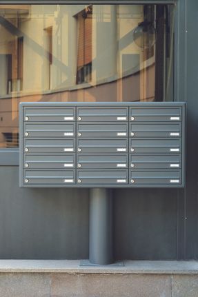 Ravasi Mod. EURO37 – Mod. EURO26 Outdoor Mailbox
