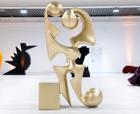 Slide Tangueros Sculpture