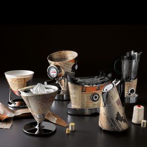 Bugatti Vera Newspaper Kettle