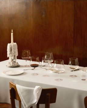 Serax Red Wine Glass Transparent Silhouette