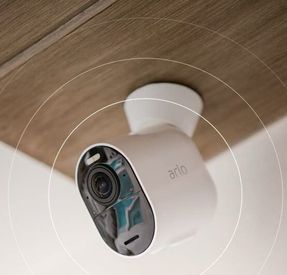 Arlo Ultra 2 Wireless Security Camera