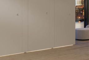 Venesta Infinite Full Height With Fixing Ceiling & Flooring Blocks