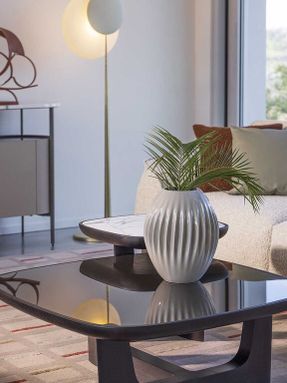 Poltrona Frau Shiwa Vase Collection