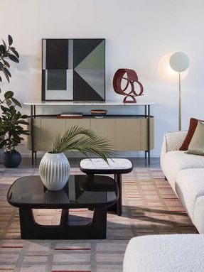 Poltrona Frau Shiwa Vase Collection