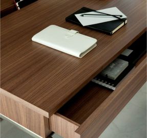 Porada Dafto Writing Desk