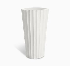 Serralunga Eufronio Planter