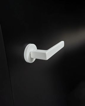 Groel Dadá Door Handle Set On Round Rose