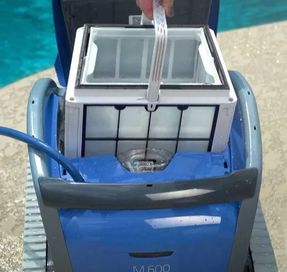 Maytronics Dolphin M600 Pool Cleaning