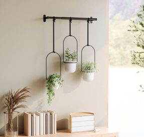 Umbra Triflora-hanging-planter