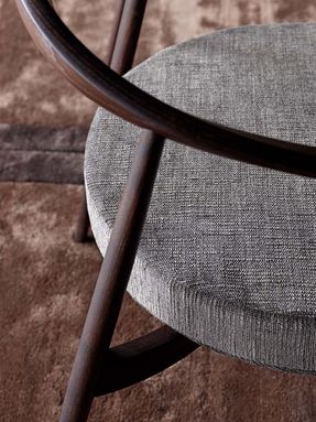 Natevo Tekton Chair