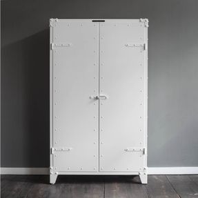 Noodles Closet Px Cabinet