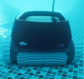 Maytronics Dolphin E30  Pool Cleaner