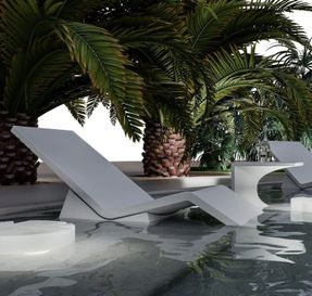 Serralunga Aquaplano Table