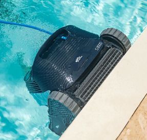 Maytronics Dolphin S3000 Pool Cleaner