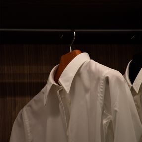 Limac Design Enea Clothes Hangers In Leather