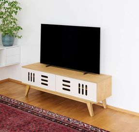 Radis Tv-stand Huh With Sliding Doors