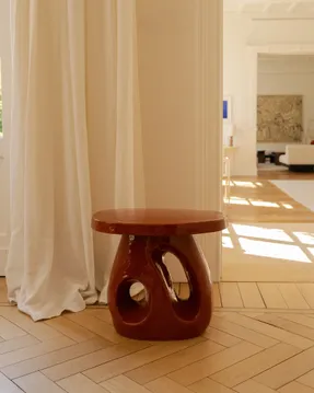 Serax Side Table 10 Rust Amé