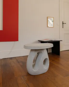 Serax Side Table 10 Rust Amé