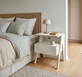Radis Huh Night Table