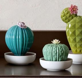 Lladro Ferocactus Cactus Diffuser. Gardens Of Valencia Scent