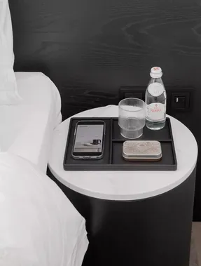 Bentley Baros Charger Tray Black