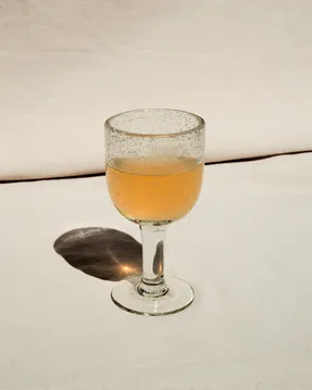 Serax White Wine Glass Transparent With Bubbles Pure
