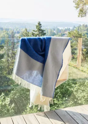 Northern Echo Throw Blanket