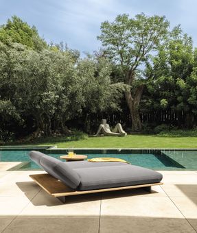 Talenti Venice Sunbed