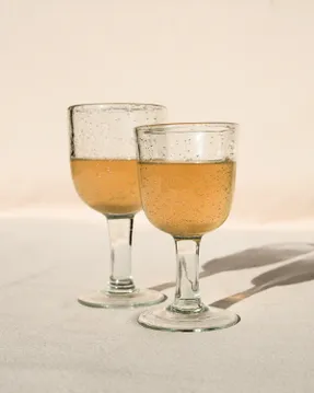 Serax Red Wine Glass Transparent With Bubbles Pure