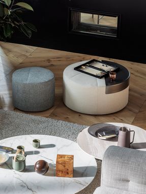 Flou Moon Pouf
