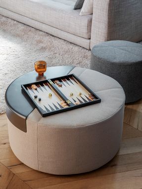 Flou Moon Pouf
