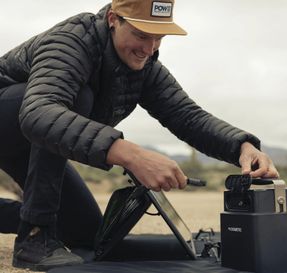 Dometic zamp solar obsidian® series 45 watt portable solar charging kit