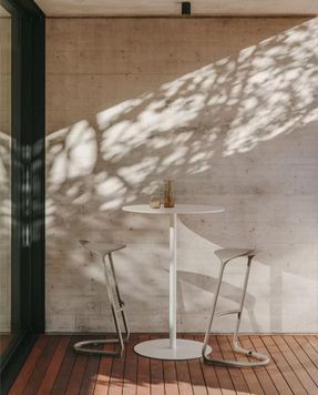Lapalma Cross Outdoor Stool