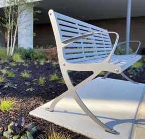 Anova Exposition 6' Contour Bench