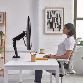Colebrook Bosson Saunders Flo X Monitor Arm