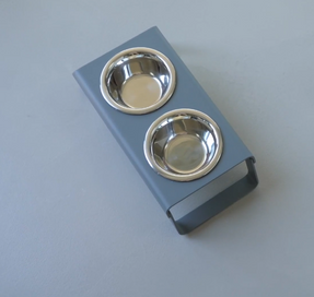 Miacara Desco Cat Feeder With Porcelain Bowls