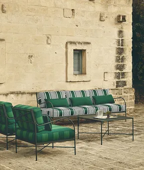 Unopiu Igea Three-seater Iron Sofa With Cushions