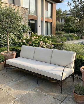 Unopiu Igea Three-seater Iron Sofa With Cushions