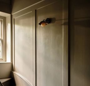 Pinch Posent wall light