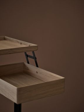 Karakter Comodo Wood Cabinet
