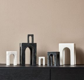 Gejst Arkis bookend black