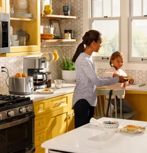Ge Appliances GE 2-Slice Toaster