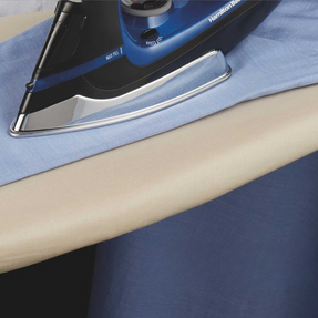 Hamilton Beach Retractable Cord Iron With Stainless Steel Soleplate