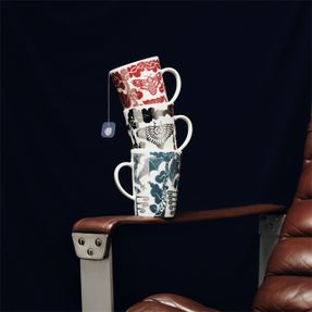 Iittala Mug 0,4 L Yö Garnet Red Gift Box