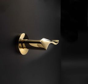 Groel Hélice Door Handle Set On Round Rose
