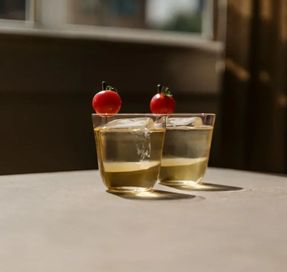 Nude Glass Savage Set of 4 Water Glasses