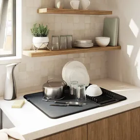 Umbra Udry Dish Drying Rack With Mat